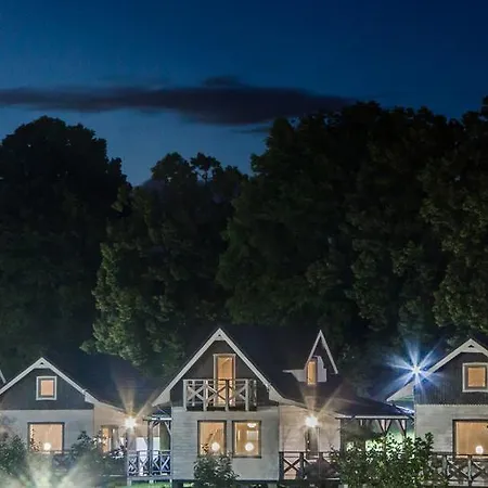 Magnolia Goscinne Orman Evi Malbork