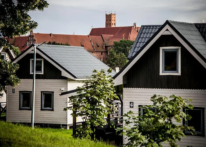 Magnolia Goscinne Lodge Malbork